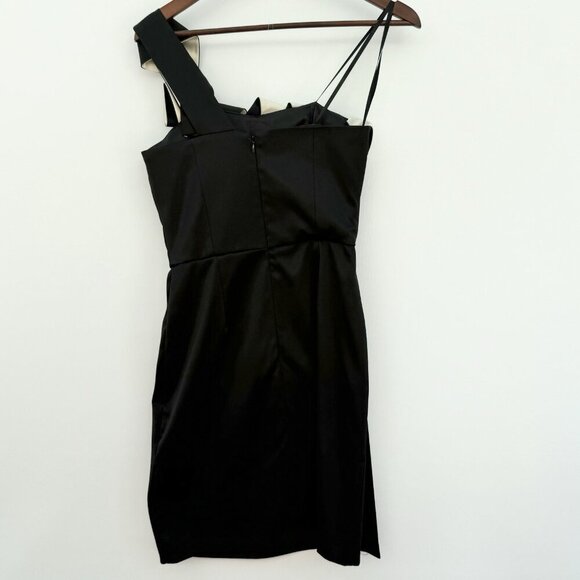 Max And Cleo By BCBG Women’s Pleated Ruffle One Shoulder Mini Dress Black Size 4 - Picture 3 of 16